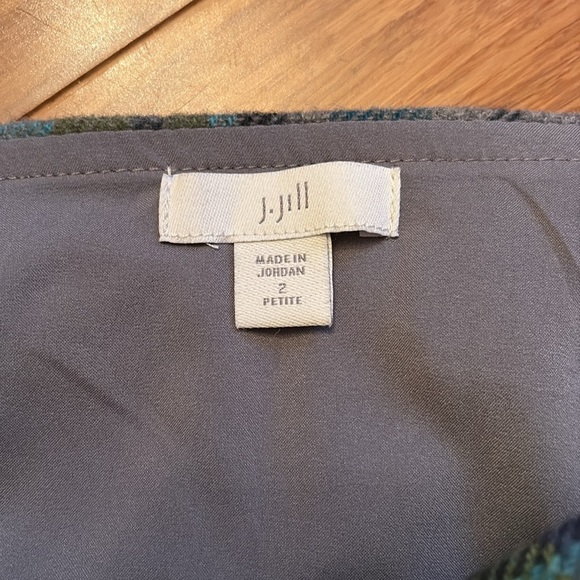 J. Jill Green and Blue Wrap Pencil Skirt - size 2P- fringe - wool blend - Picture 2 of 5